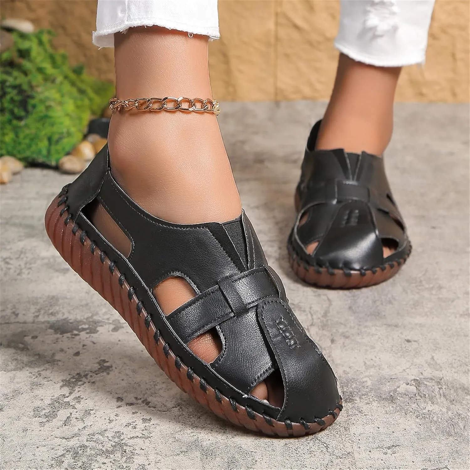 Fisherman Sandals for Women Hollow Out Slip On Loafers Closed Toe Cute Breathable Flats Beach Hiking Orthopedic Shoes Casual Fashion Driving Shoes