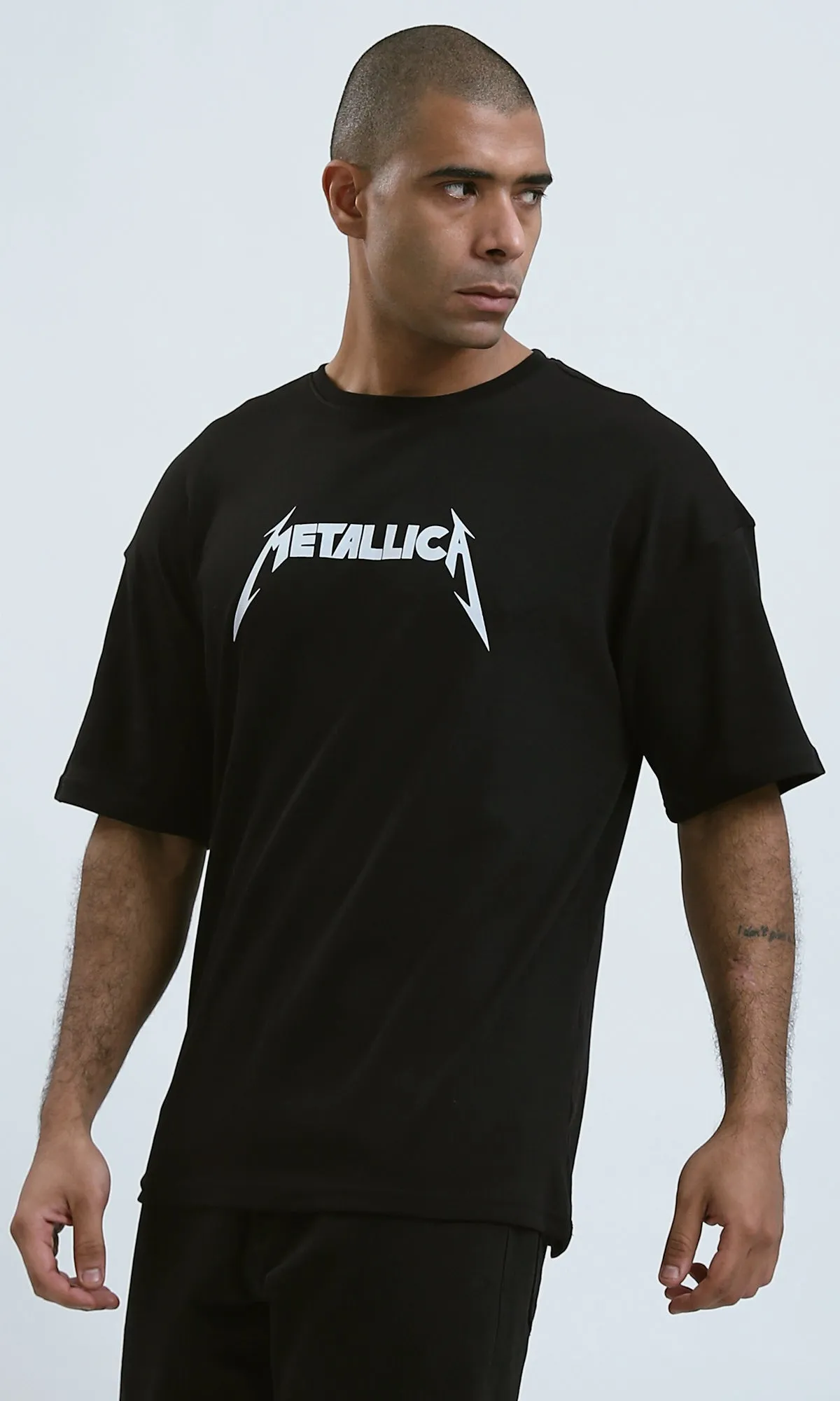 O191638 - 'Metallica'' Black Printed Short Sleeves Tee