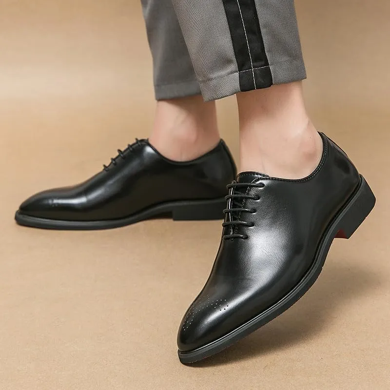 Santimon Mens Classic Oxford Dress Shoes Leather Lace-Up Formal Shoes, Elegant Perforated Toe Business Footwear for Weddings, Office, Formal Black/Brown