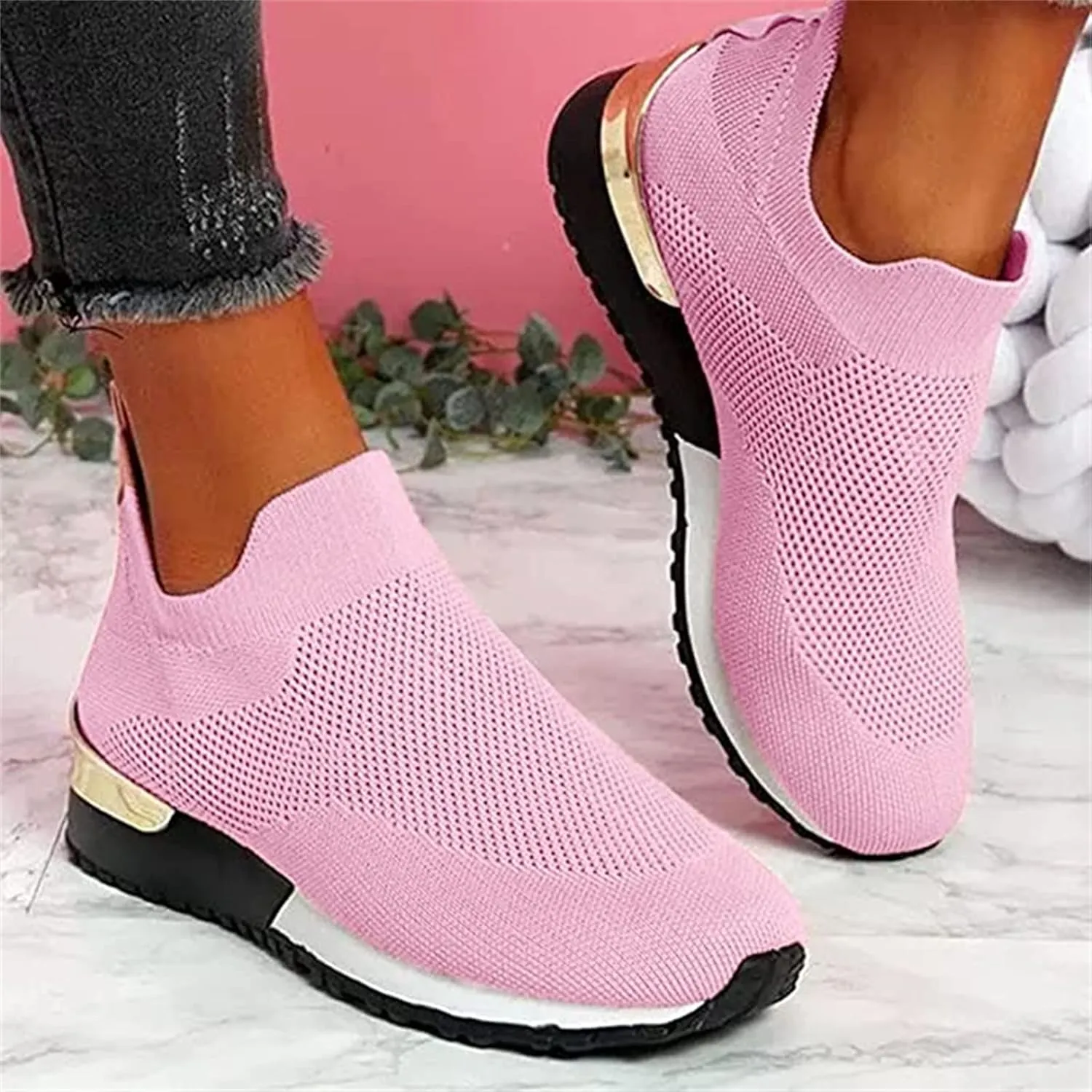 Shoes For Women Trendy Sneakers Slip On Running Walking Lightweight Gym Workout Tennis Shoes Breathable Fashion Sneakers