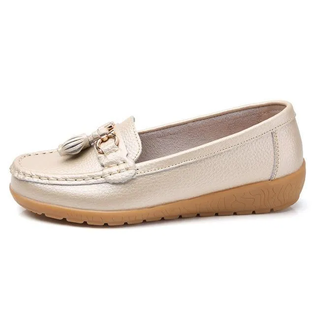 Women shoes mother shoes woman flats soft bottom genuine leather ladies ballet loafers